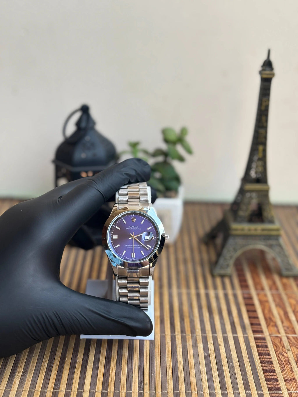 President-Style Men’s Watch – Blue Dial, Silver Case, Stainless Bracelet Wristox